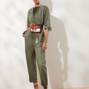 Banana Republic army green flight jacket jumpsuit Organic cotton Size 6 Tall